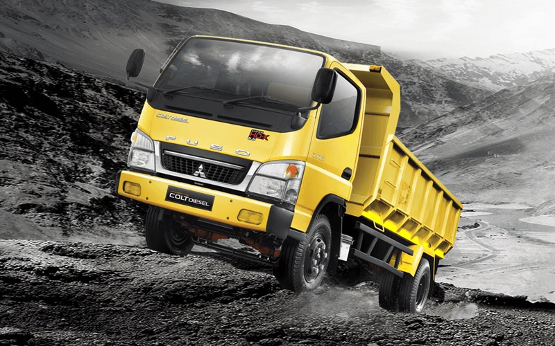 Harga dan Spesifikasi Mitsubishi Colt Diesel / Canter FE Super HDX 2021
